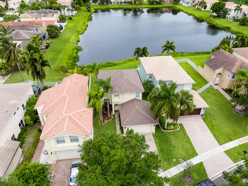 NAUTICA ISLES 3 - Residential