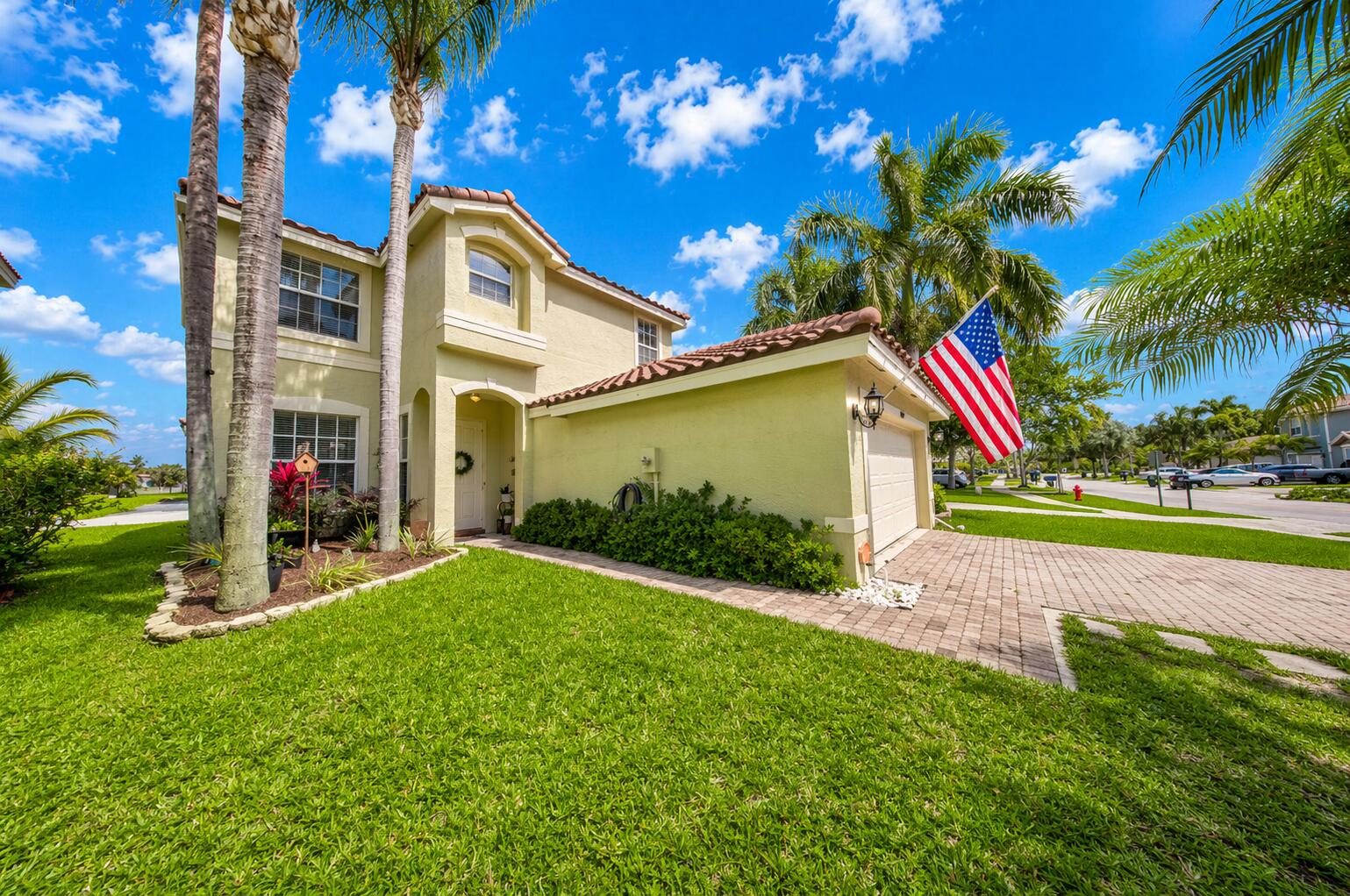 5063 Northern Lights Drive