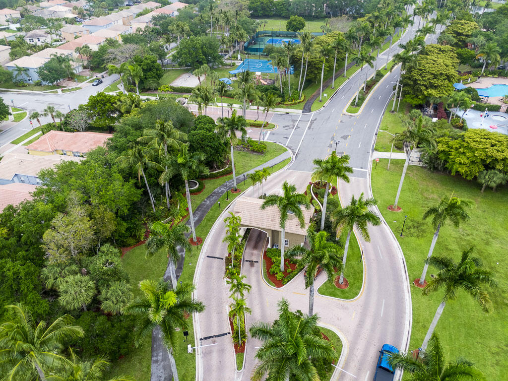 NAUTICA ISLES 3 - Residential