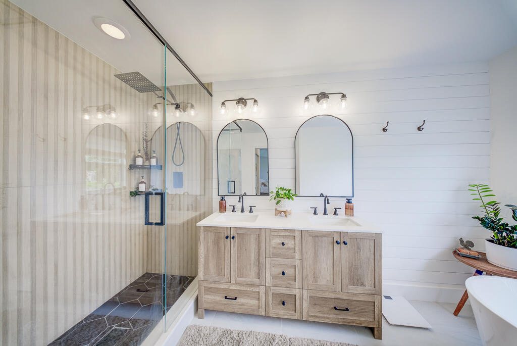 NAUTICA ISLES 3 - Residential