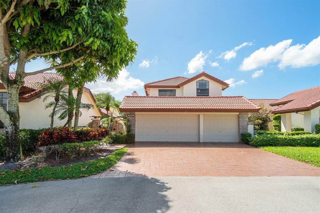 Photo of 21669 Town Place Drive, Boca Raton, FL 33433 (MLS # R10793523)