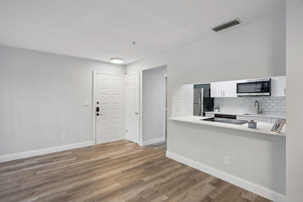 Photo of 2315 N Congress Avenue #22, Boynton Beach, FL 33426 (MLS # R11095144)