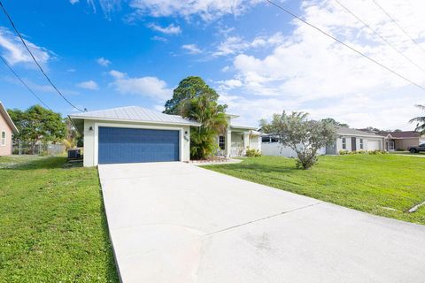 A home in Port St Lucie