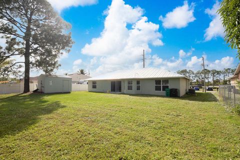 A home in Port St Lucie