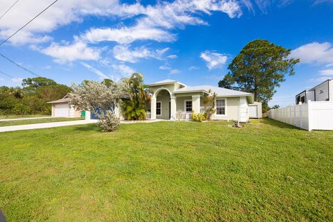 A home in Port St Lucie