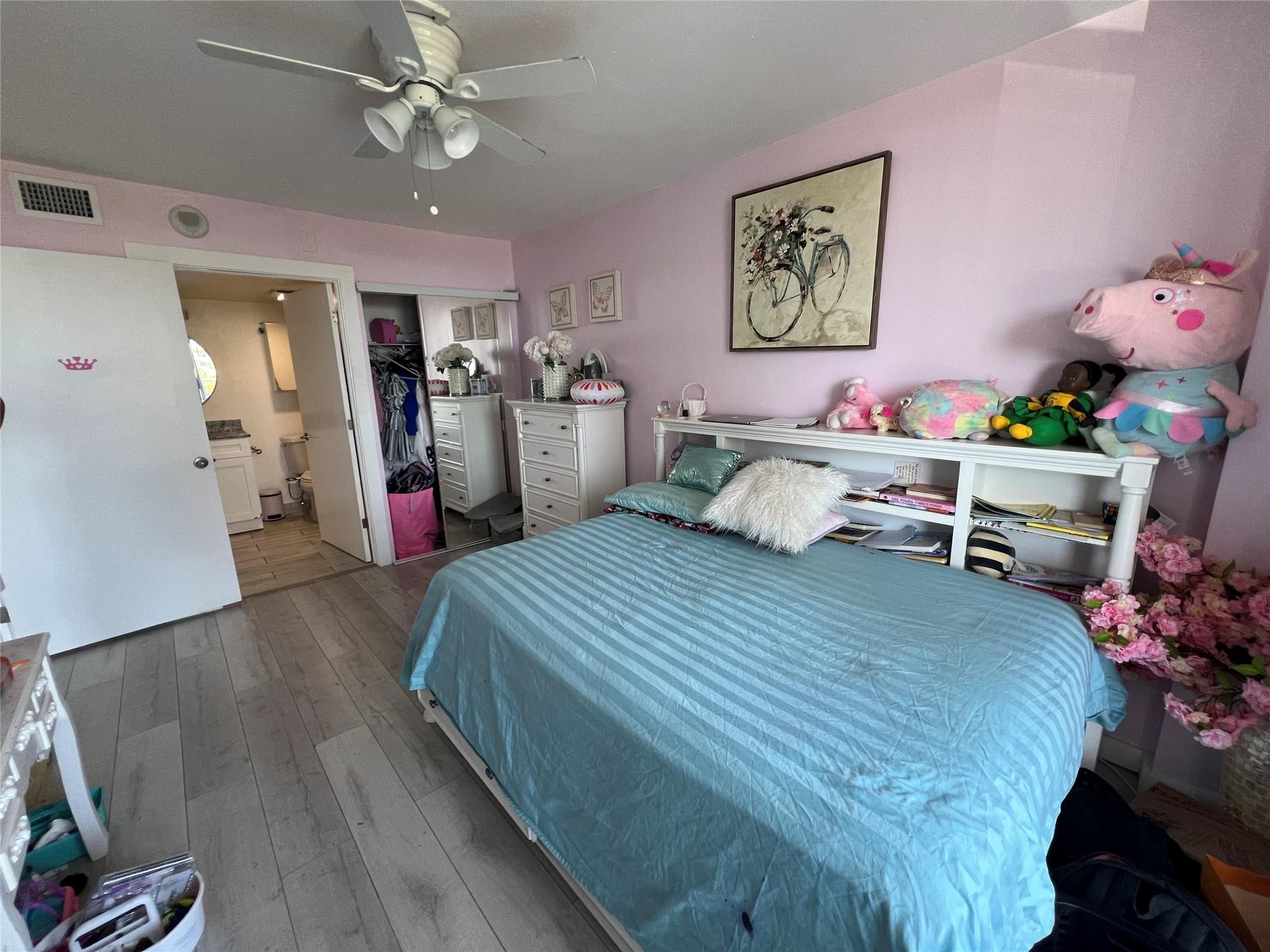 FLAMENCO CONDO TOWER II - Residential