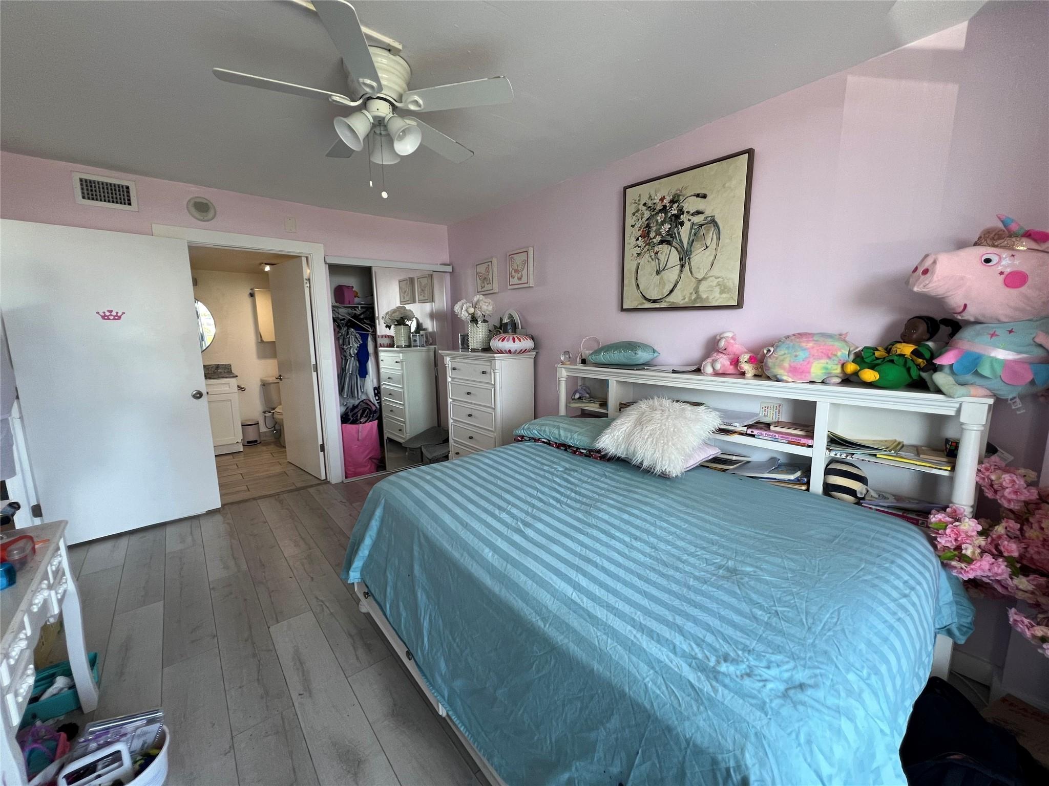 FLAMENCO CONDO TOWER II - Residential