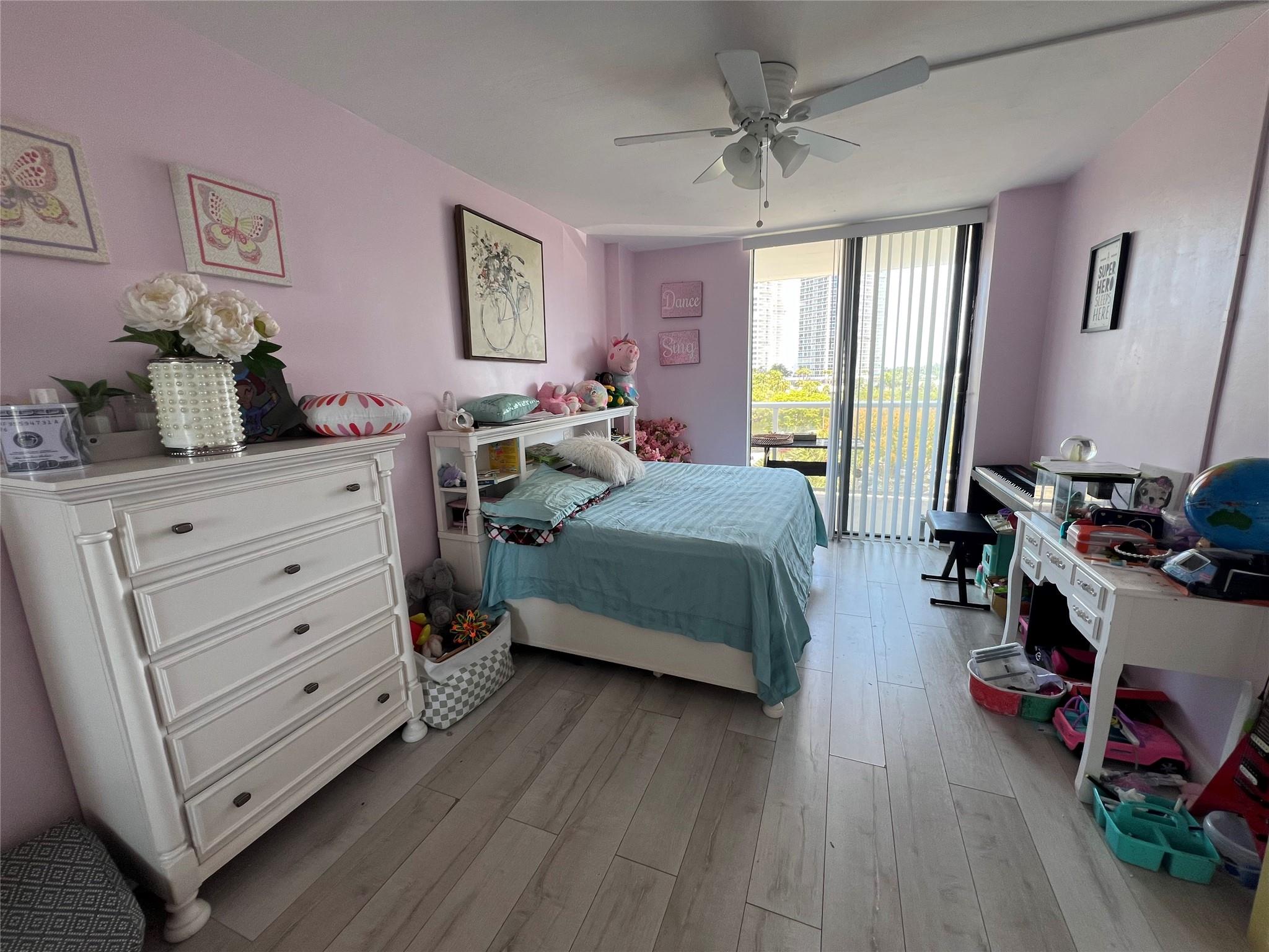 FLAMENCO CONDO TOWER II - Residential