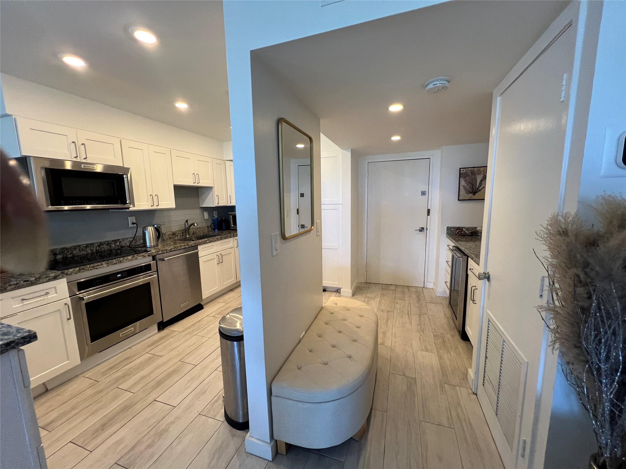 FLAMENCO CONDO TOWER II - Residential