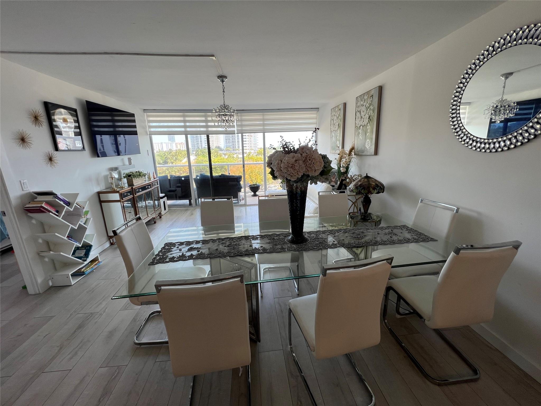 FLAMENCO CONDO TOWER II - Residential