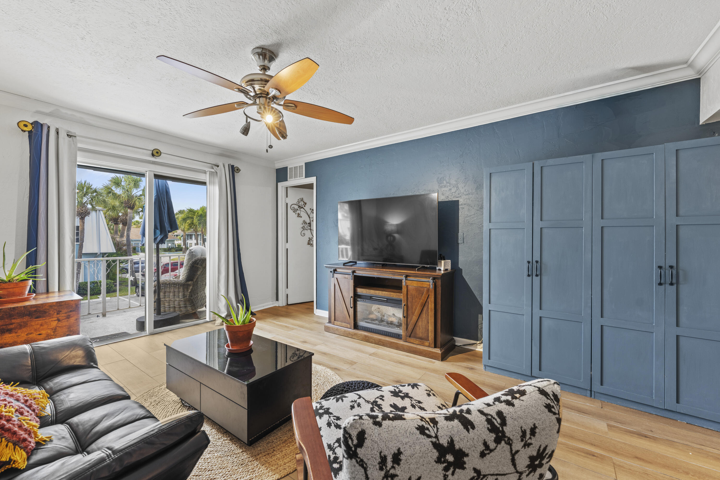 POPPLETON CREEK CONDO - Residential