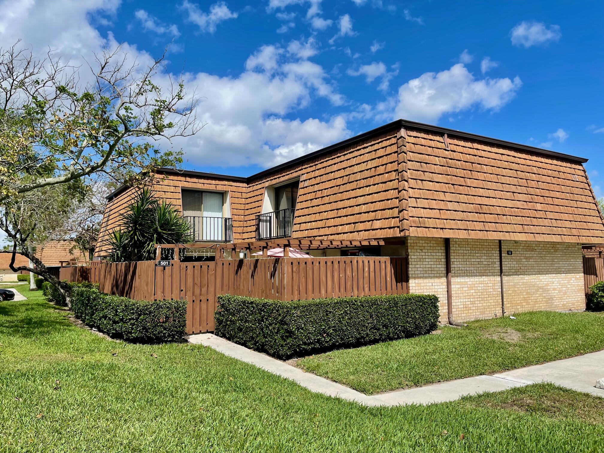 Sherwood Lakes - Residential