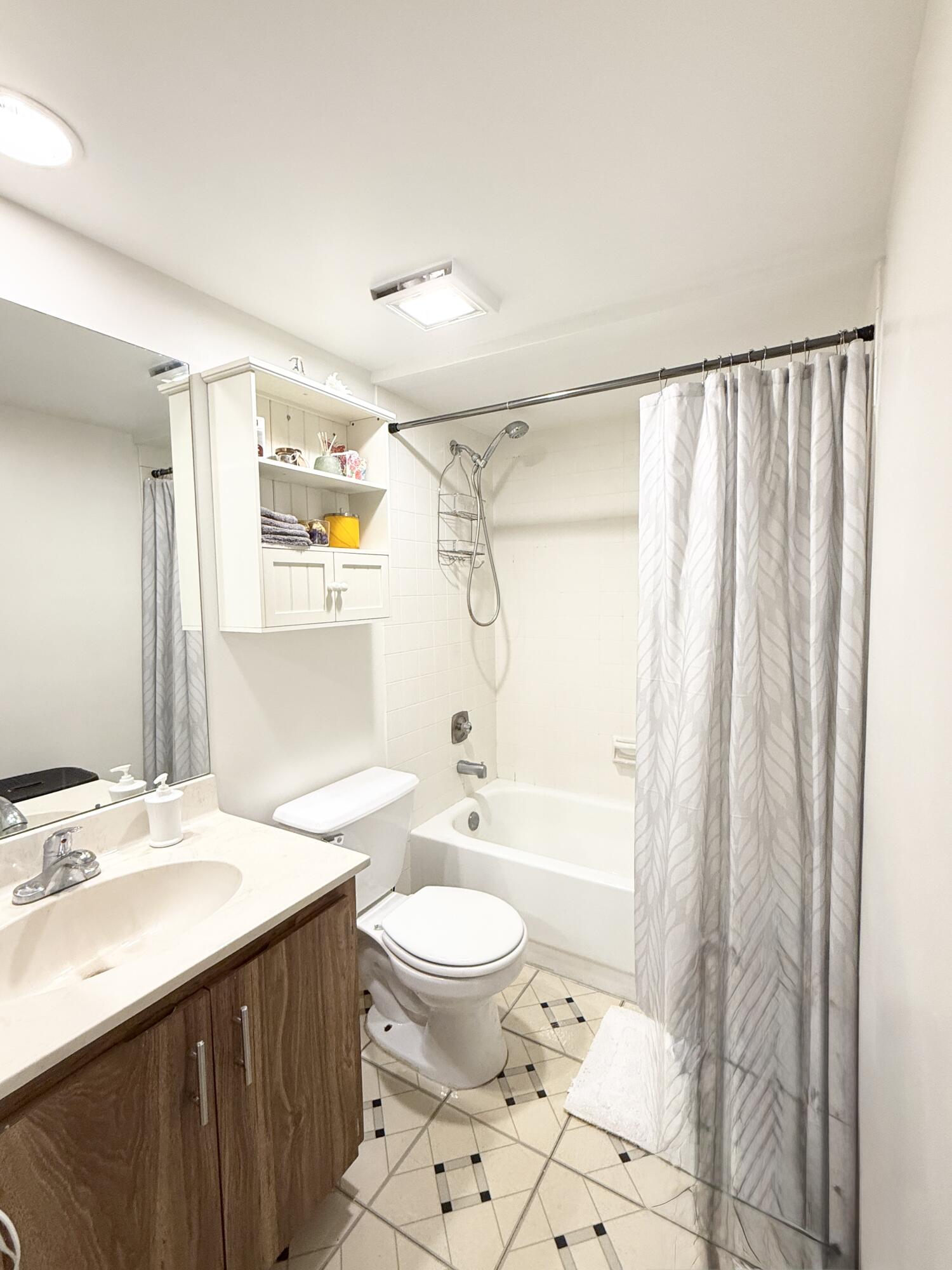 Sherwood Lakes - Residential