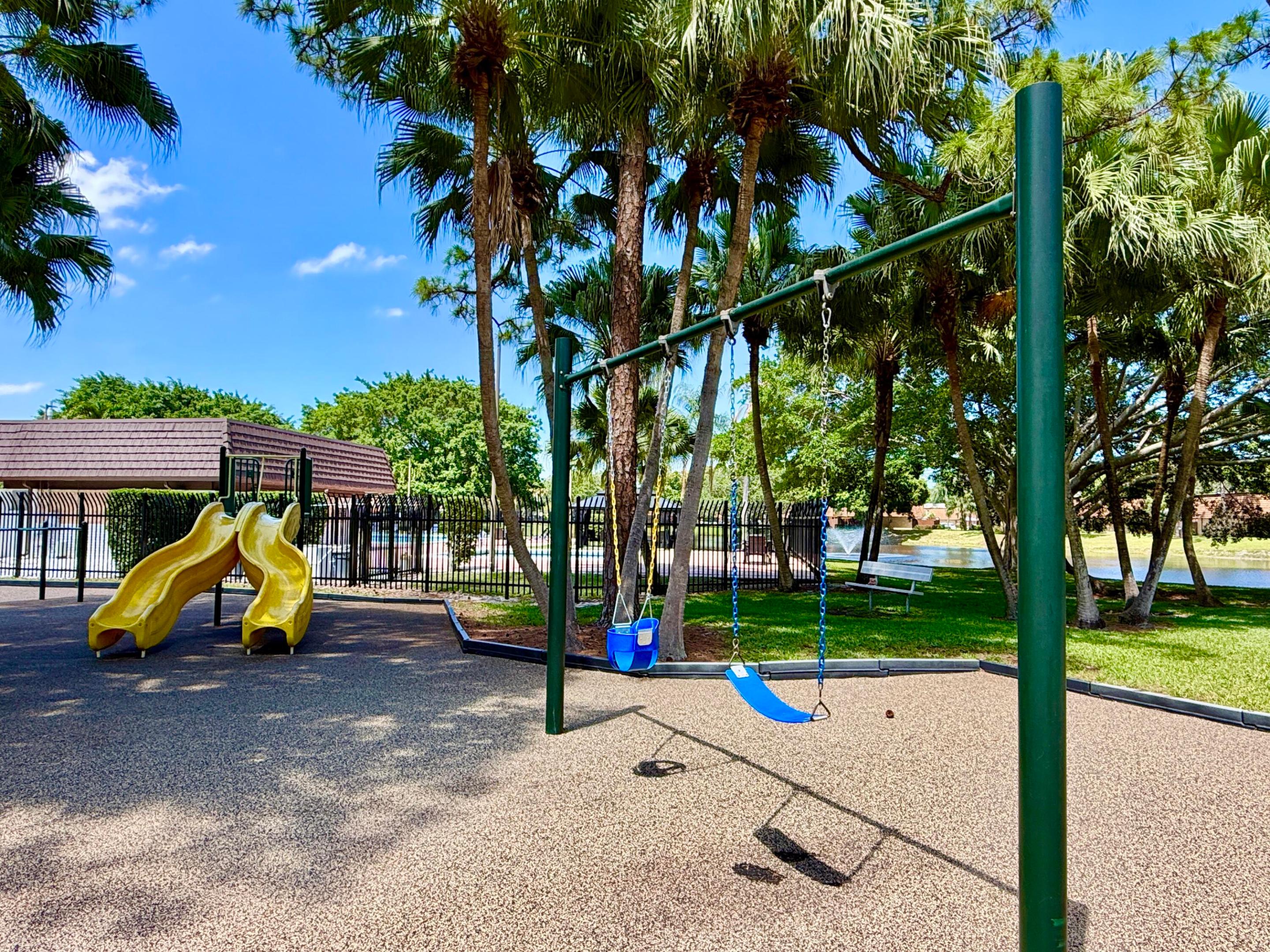 Sherwood Lakes - Residential