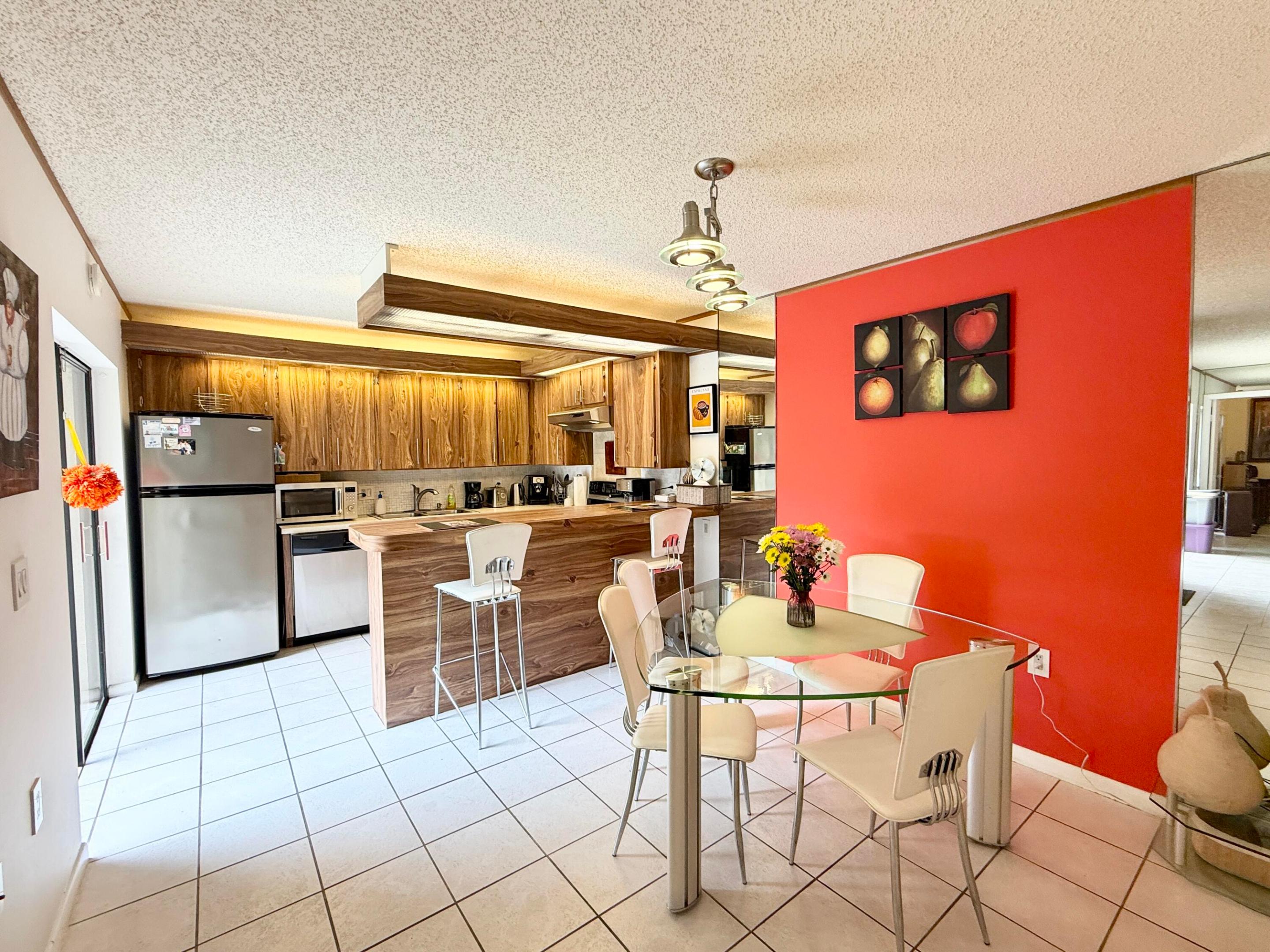 Sherwood Lakes - Residential