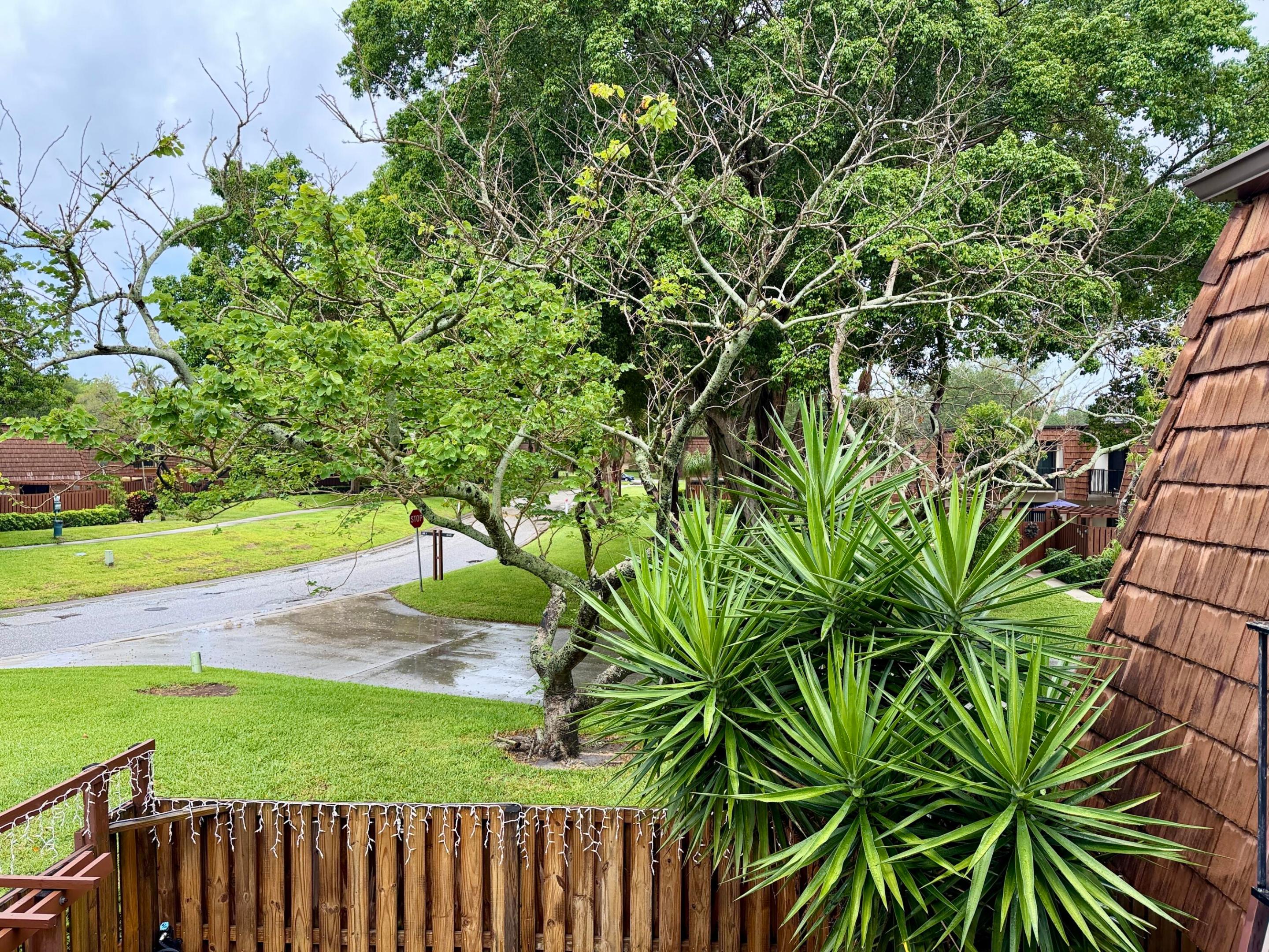 Sherwood Lakes - Residential