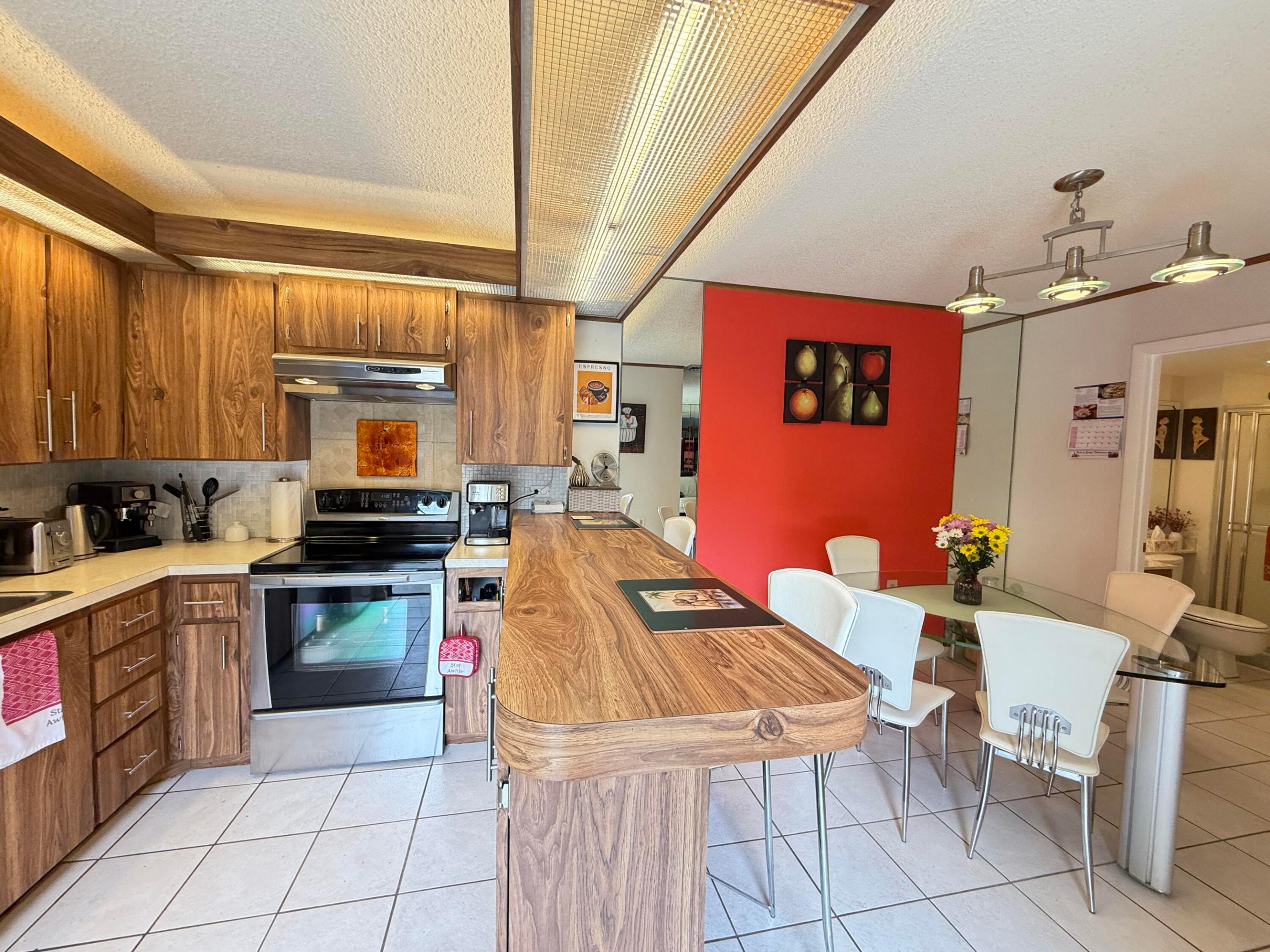 Sherwood Lakes - Residential