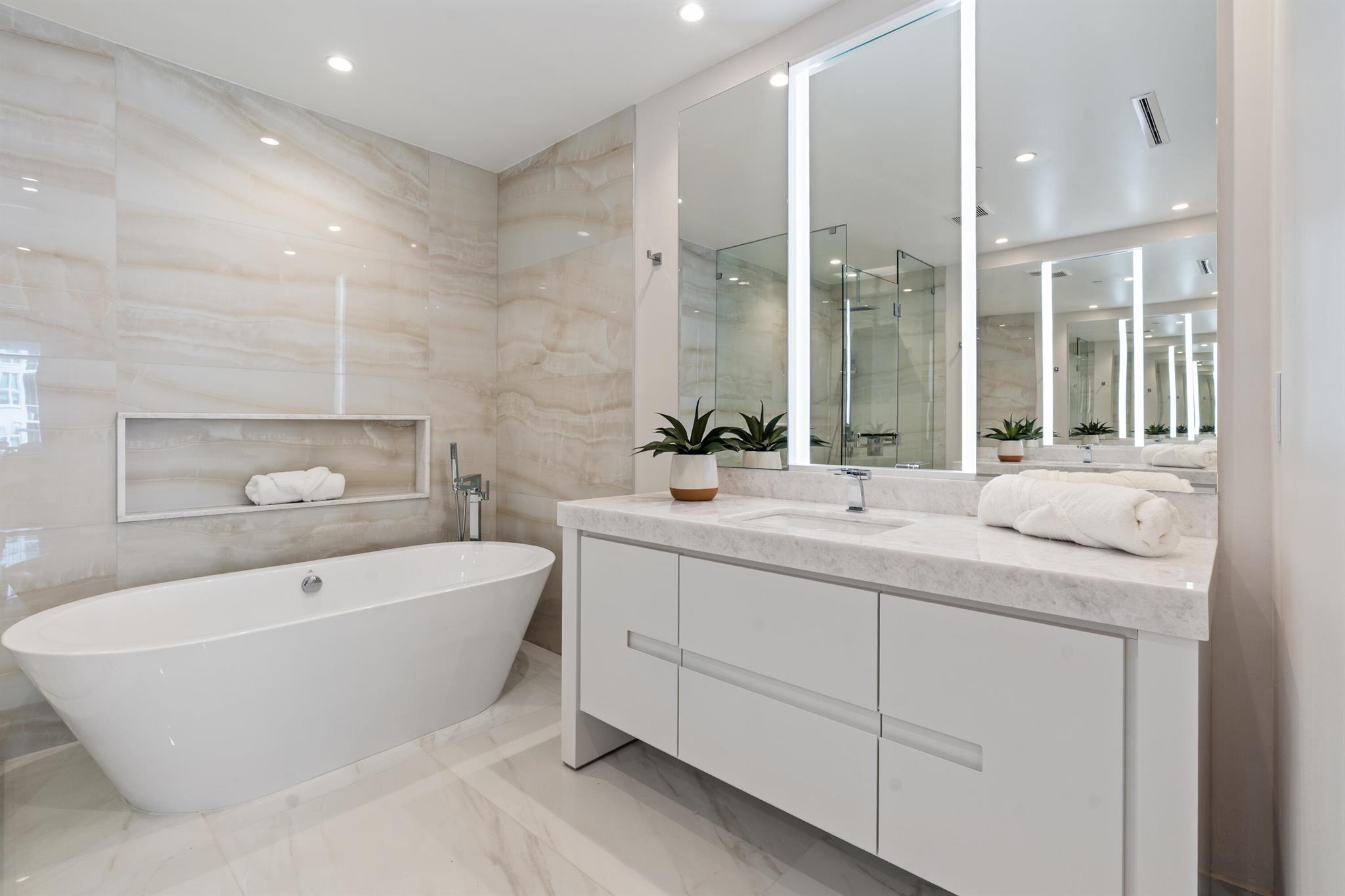 ALINA BOCA RATON CONDO - Residential