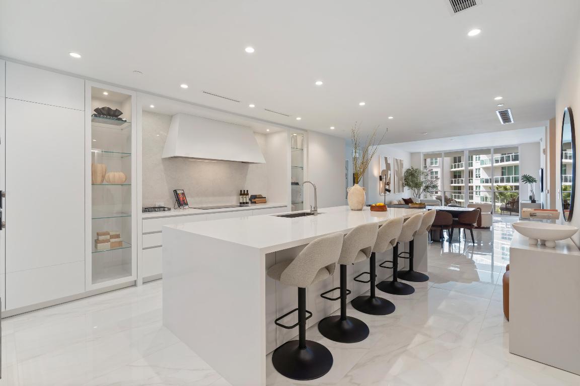 220 SE Mizner Boulevard 611