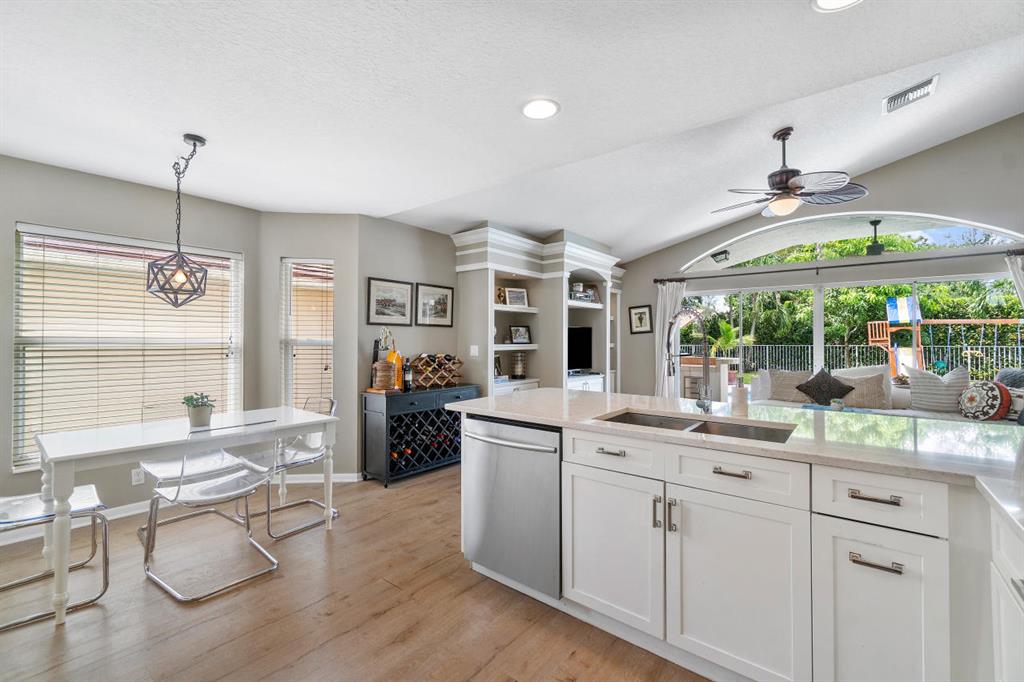 LAKEFIELD OF THE LANDINGS AT WELLINGTON 2A - Residential