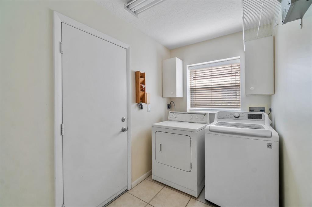 LAKEFIELD OF THE LANDINGS AT WELLINGTON 2A - Residential