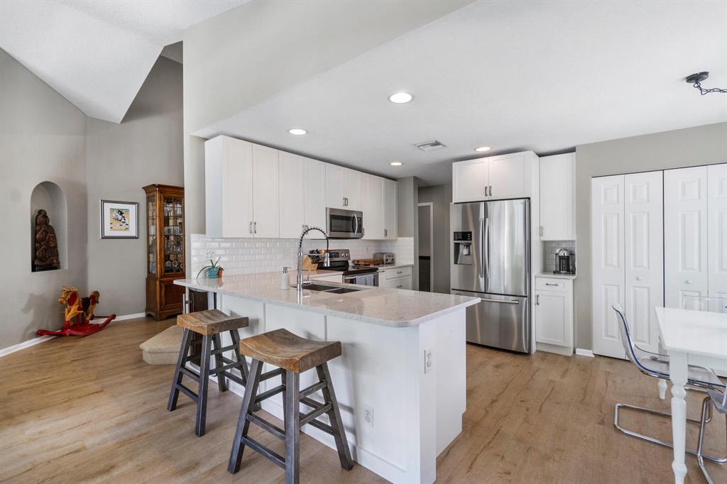 LAKEFIELD OF THE LANDINGS AT WELLINGTON 2A - Residential