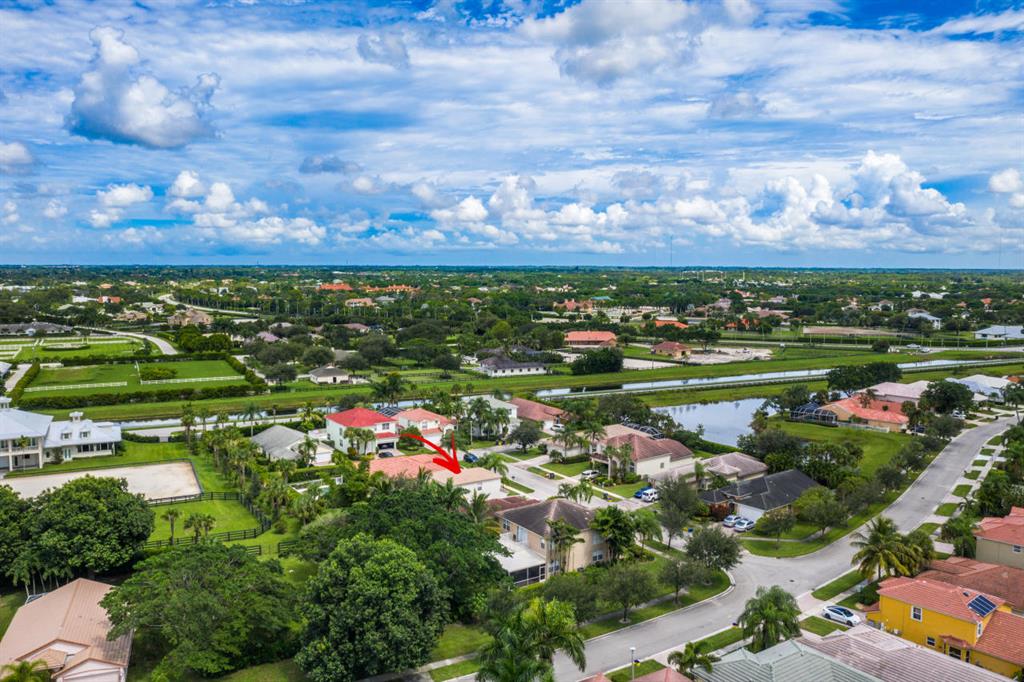 LAKEFIELD OF THE LANDINGS AT WELLINGTON 2A - Residential