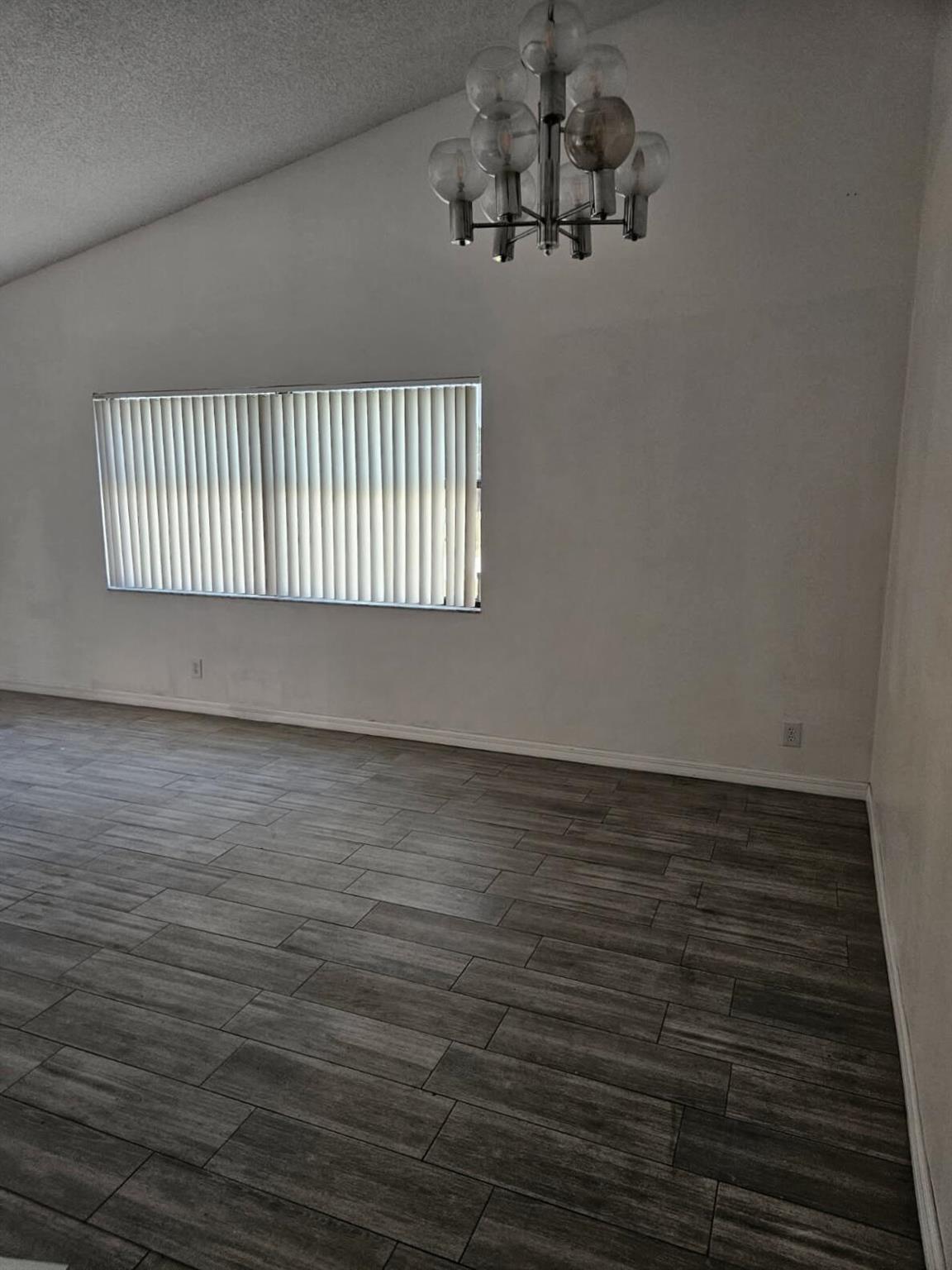 SPRINGDALE HOMES - Residential