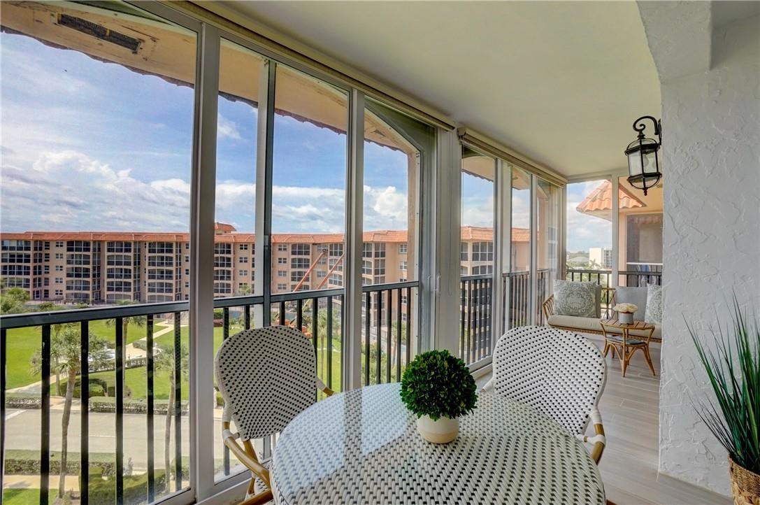 SAN REMO CONDO - Residential