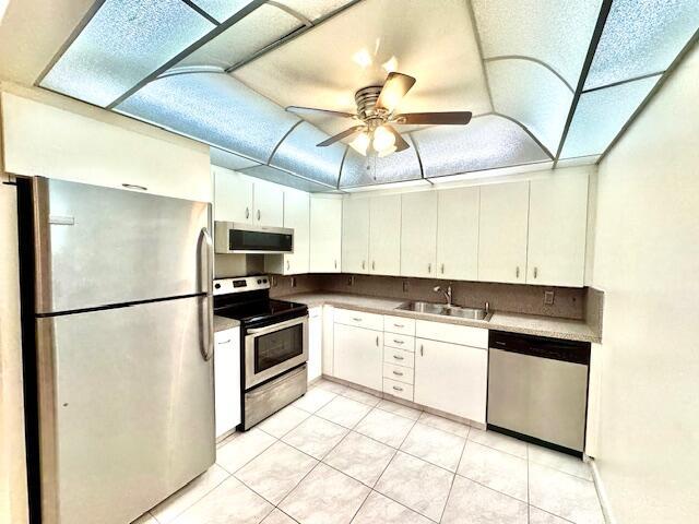 3004 Newcastle A