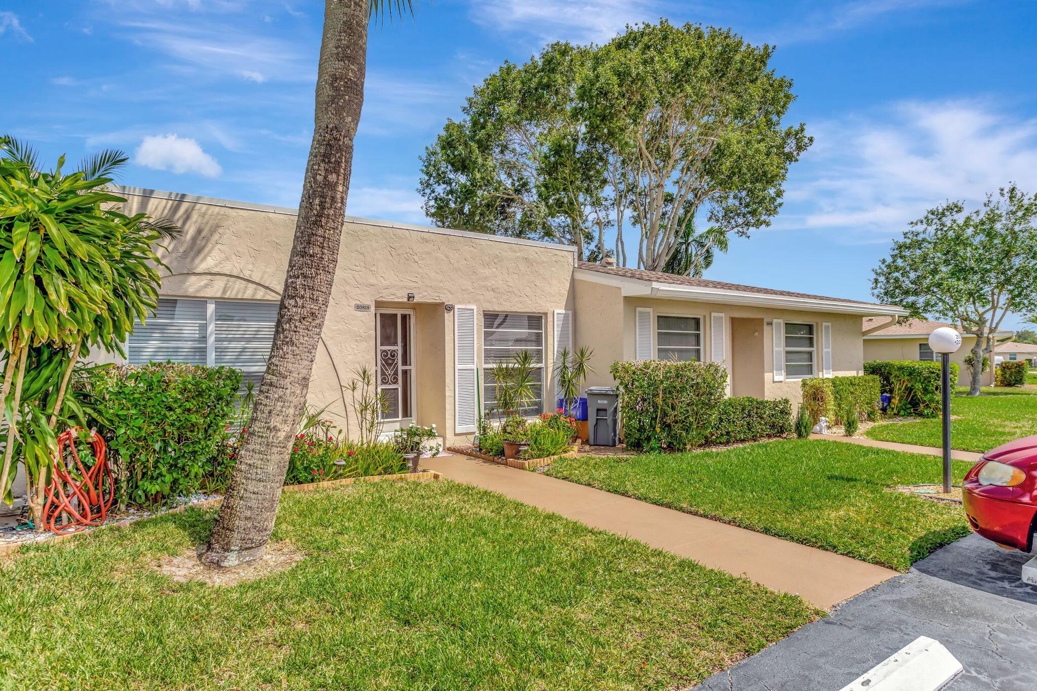 20818 Vinesta Circle