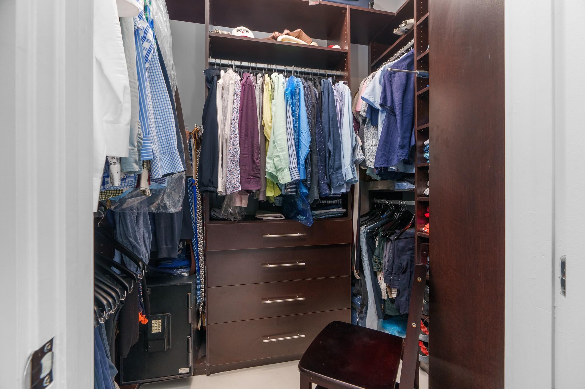 WILTON STATION - Residential