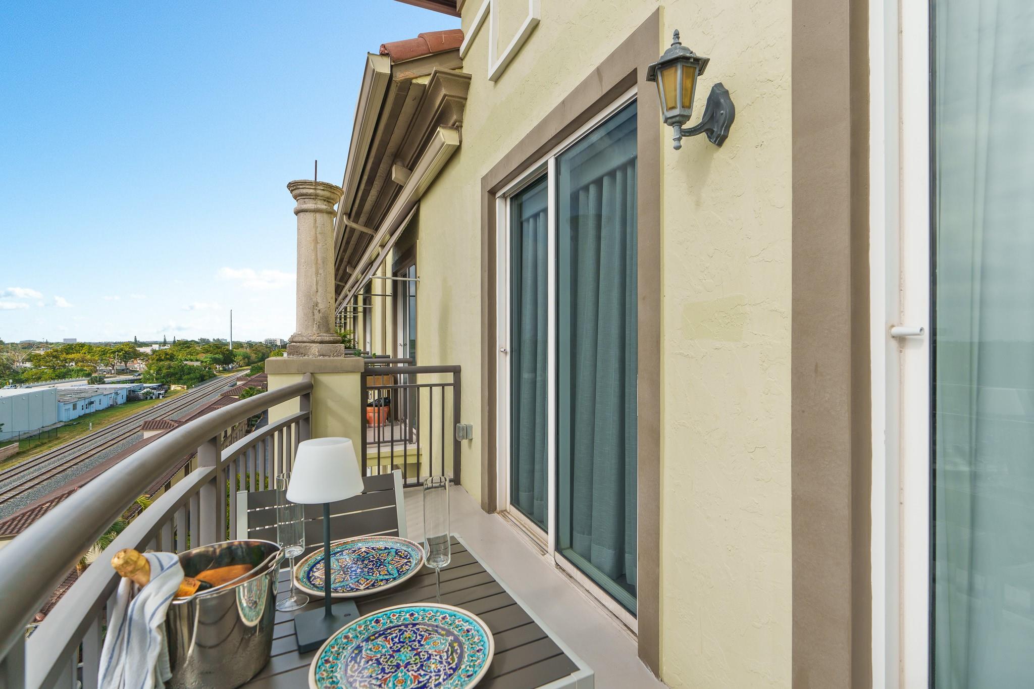 WILTON STATION - Residential