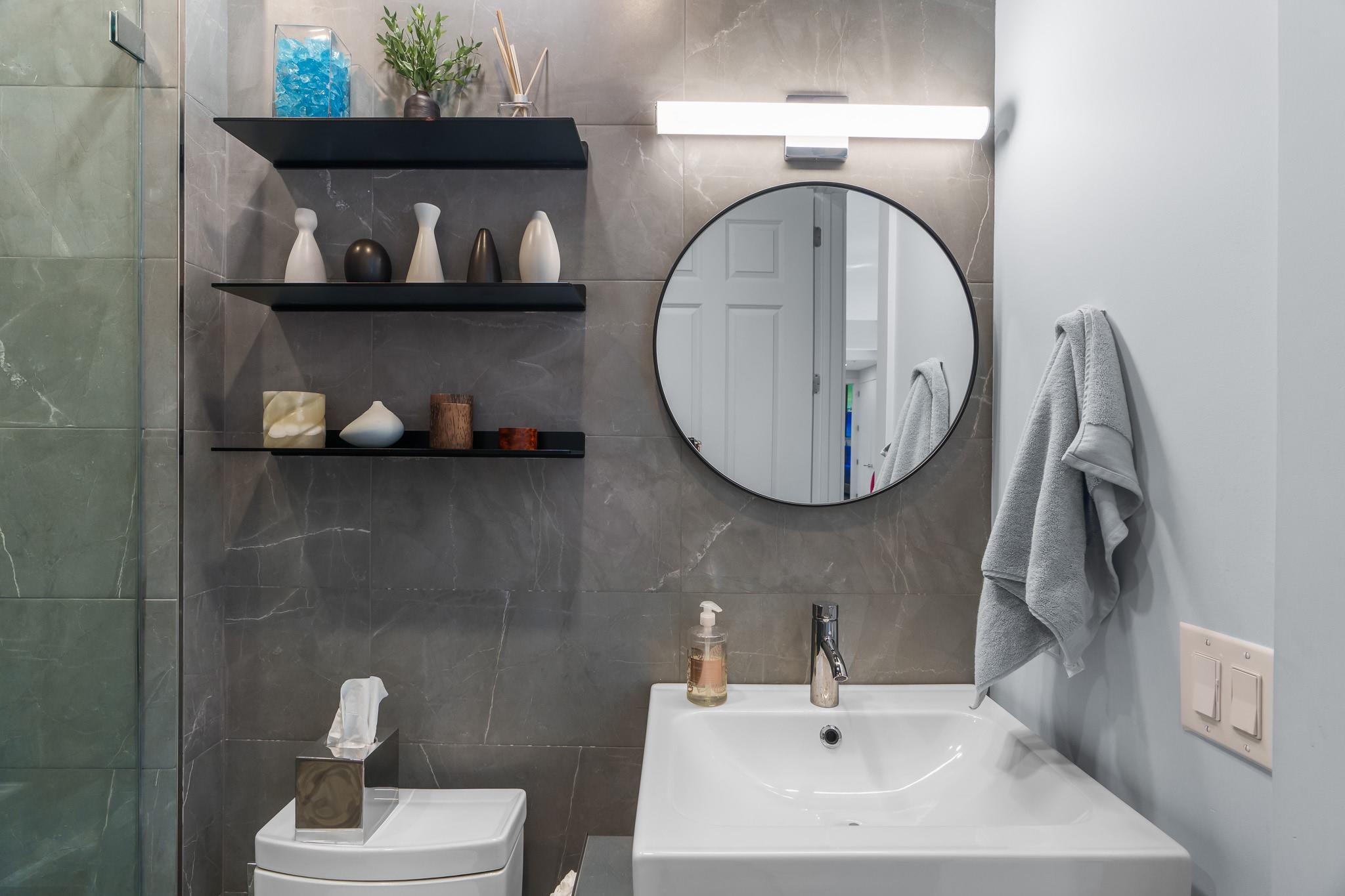 WILTON STATION - Residential