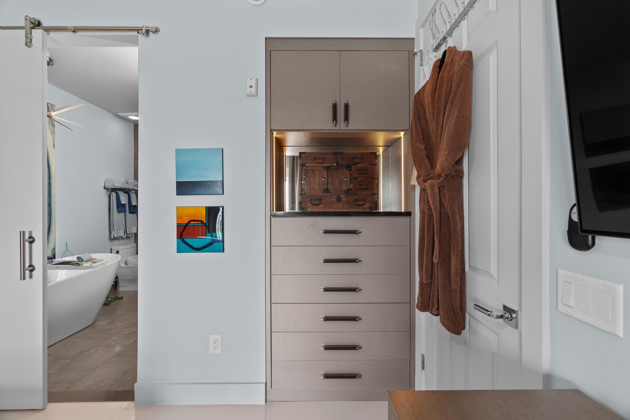 WILTON STATION - Residential