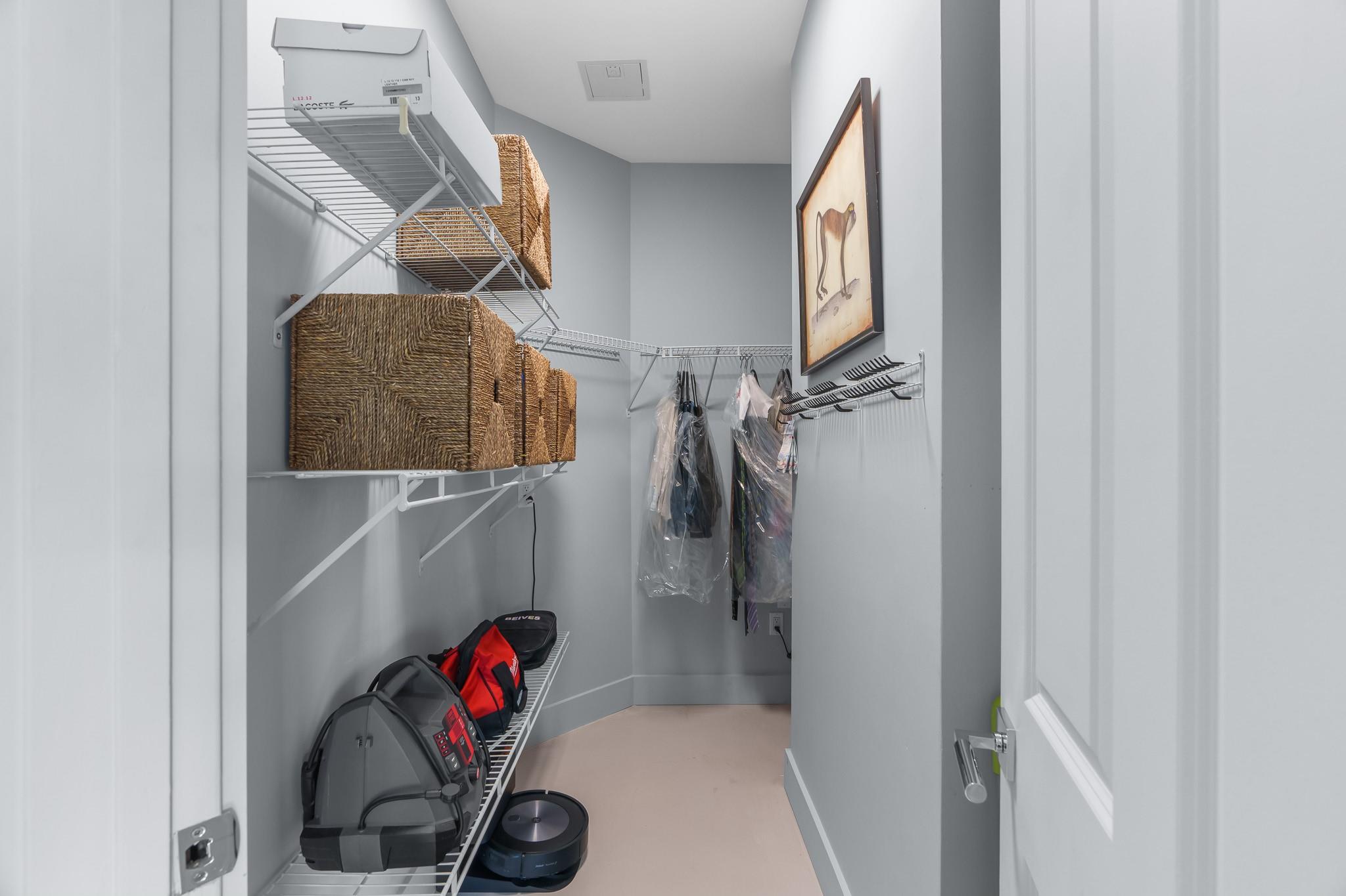 WILTON STATION - Residential