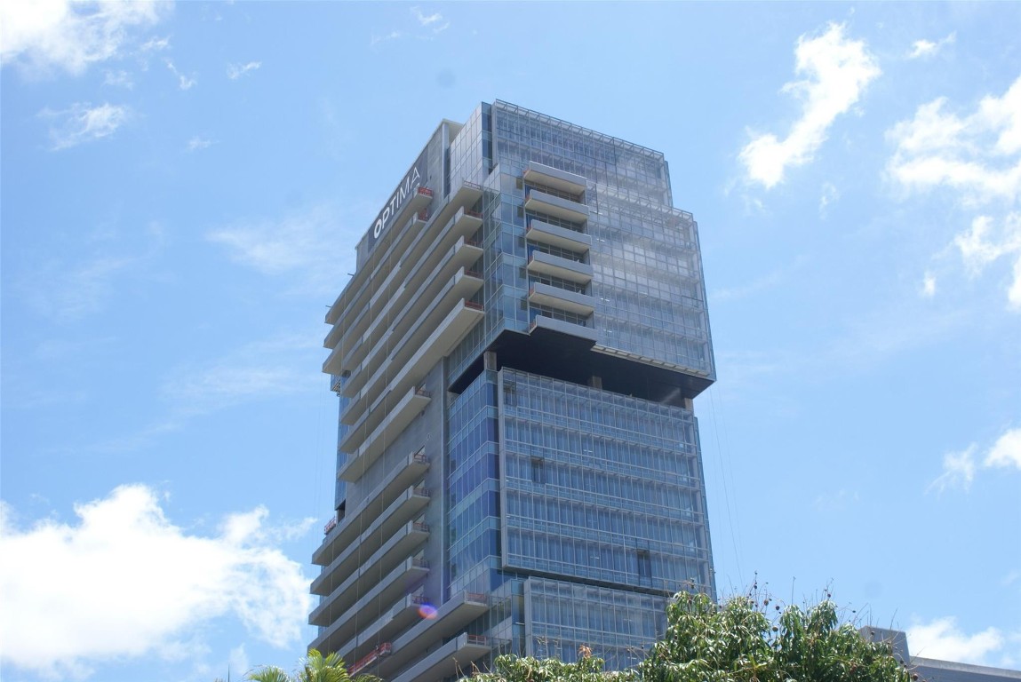 Hallandale Park 5-20 B - Residential Income