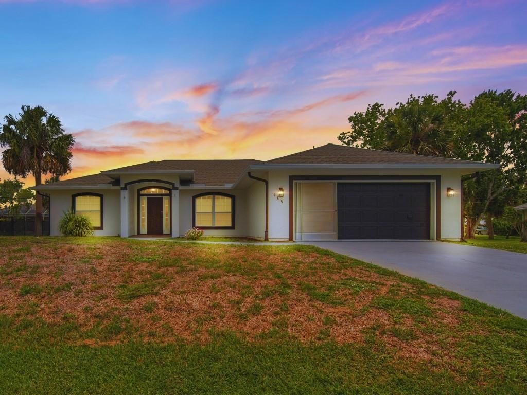 Photo of 409 Bywood Avenue, Sebastian, FL 32958 (MLS # F10508148)