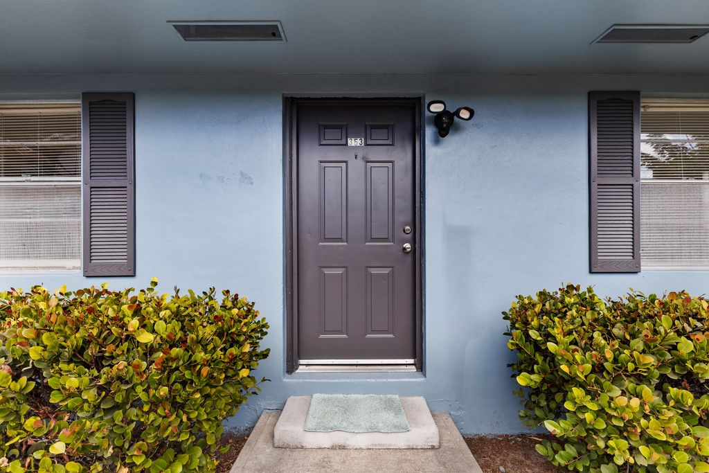 Photo of 349 Wickline Boulevard #353, Lantana, FL 33462 (MLS # R11168128)