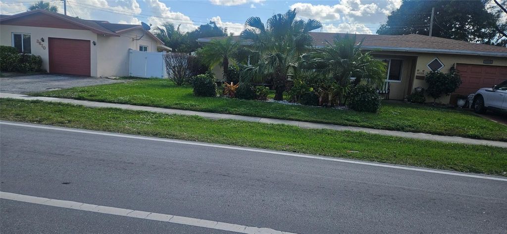 Photo of 3820 NW 29th Street, Lauderdale Lakes, FL 33311 (MLS # F10548753)