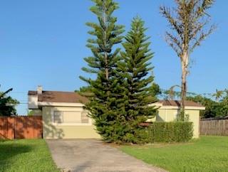 Bring your pickiest renter!! Upgraded beautiful 3 bedroom/1Bath home on large lot. No association. Close to the Turnpike, US 1 and within walking distance to Elementary School.