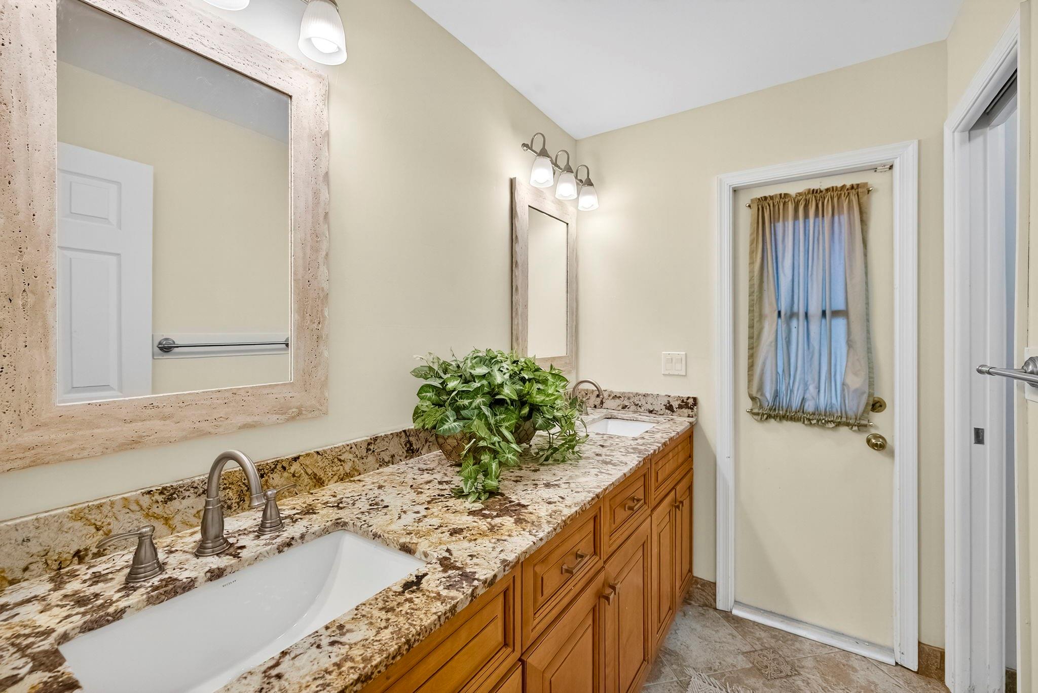 Sector 5 Prcl 21/22 137-4 - Residential