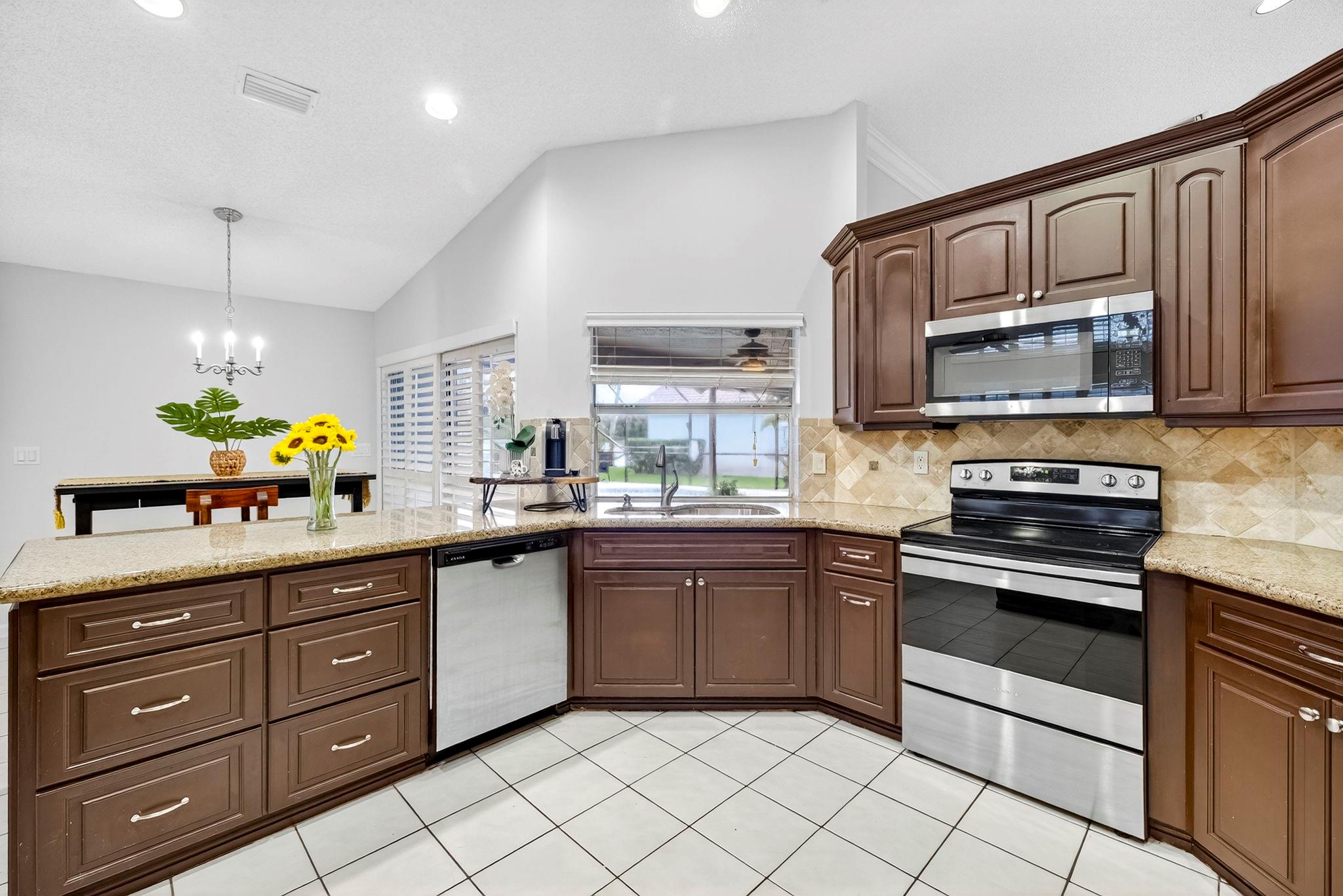 Sector 5 Prcl 21/22 137-4 - Residential
