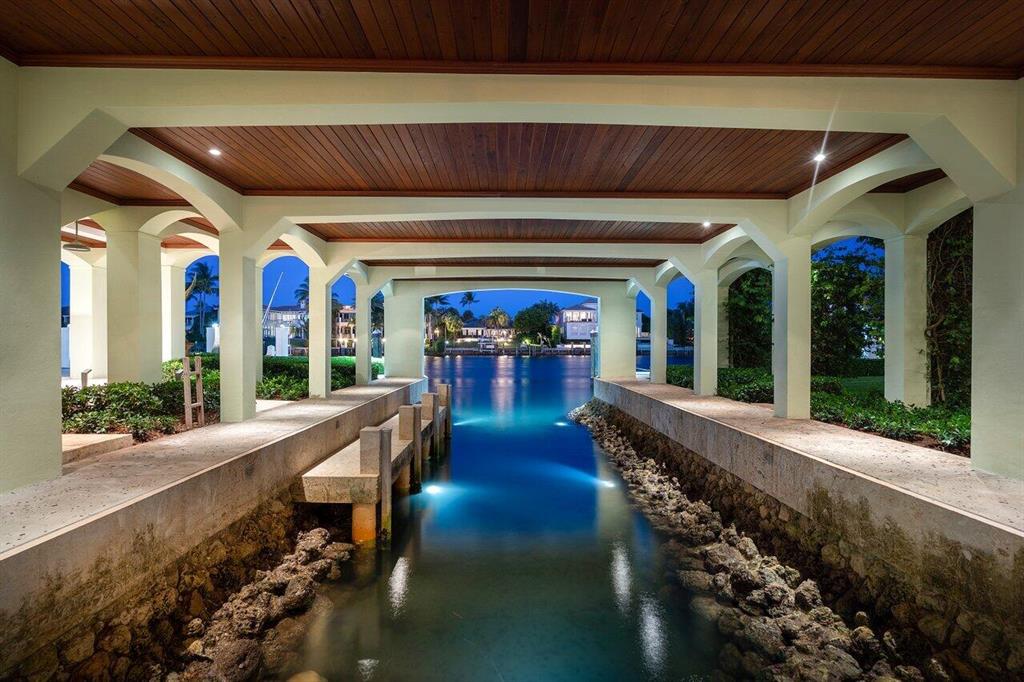 KINNEY P D & H D GATES - Residential