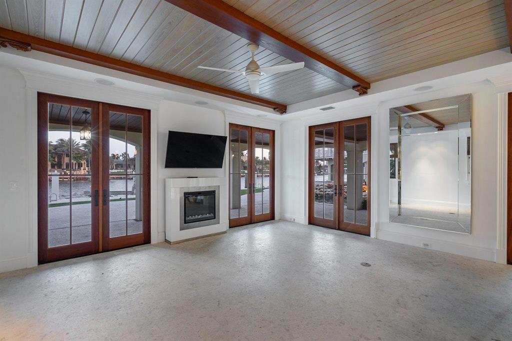 KINNEY P D & H D GATES - Residential