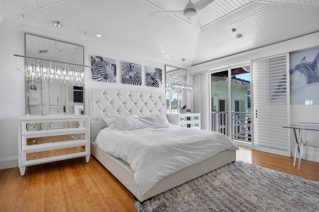 KINNEY P D & H D GATES - Residential