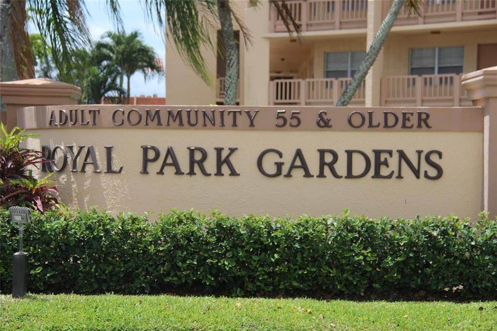 First floor - Super cute and move in ready 1/1 bedroom in 55 and over community. Open floor plan and tiled throughout. Step out your kitchen onto your screened-in patio, outside your patio you will find serenity overlooking lawn and the community pool. Enjoy Royal Park Gardens condo amenities: Pool, clubhouse, tennis, BBQ! convenient location. As per association minimum credit score 700 and minimum yearly income $30,000.