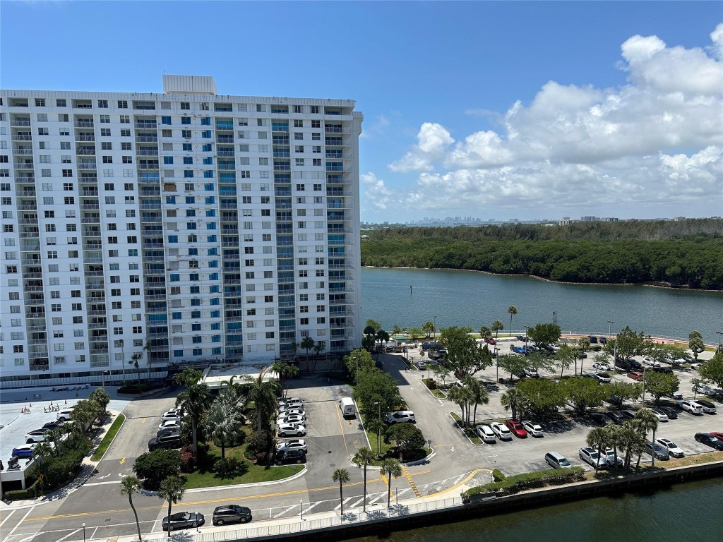 Coastal Towers Condo - Residential