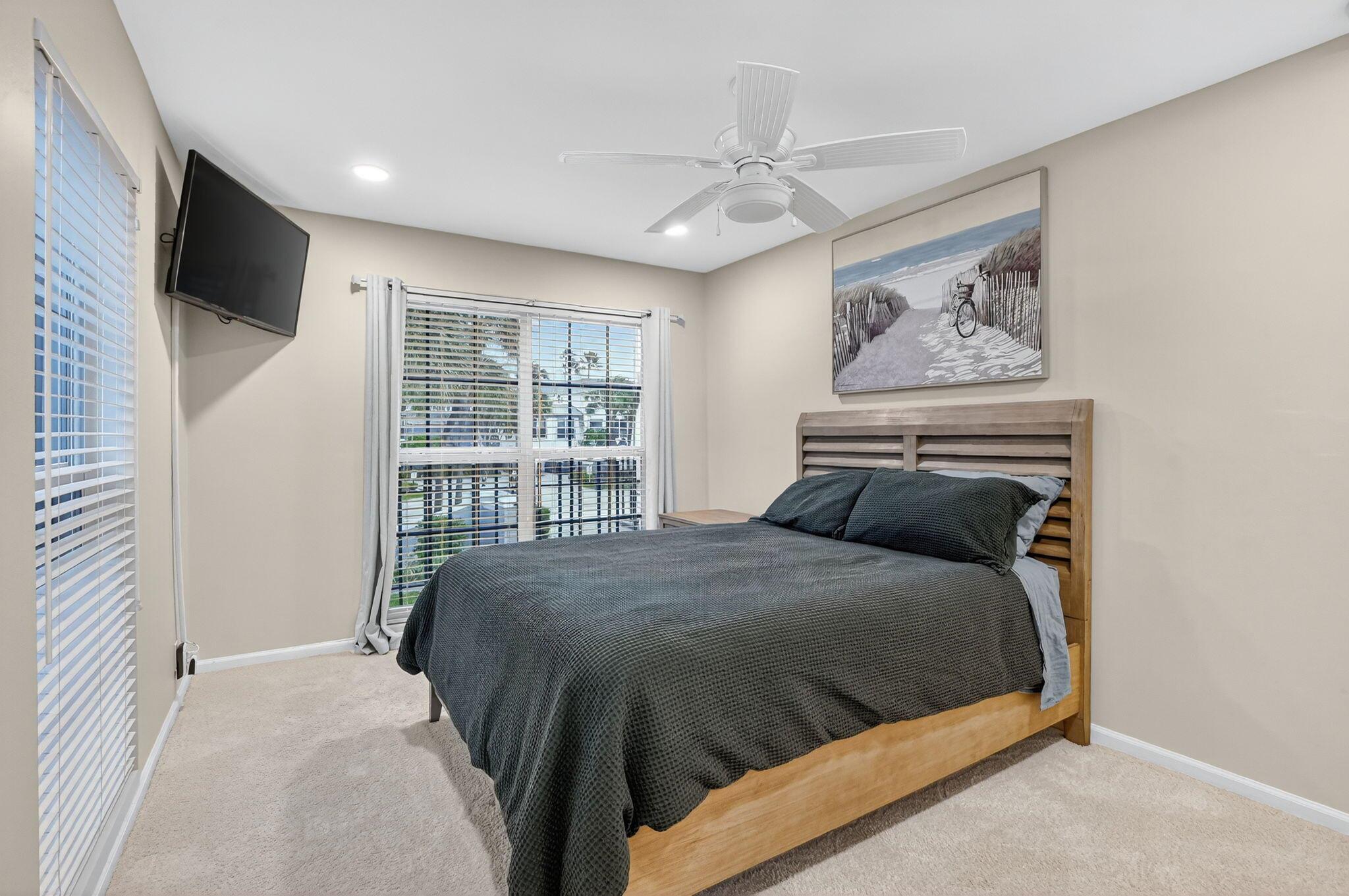 Hillsboro Beach & Yacht V - Residential Lease