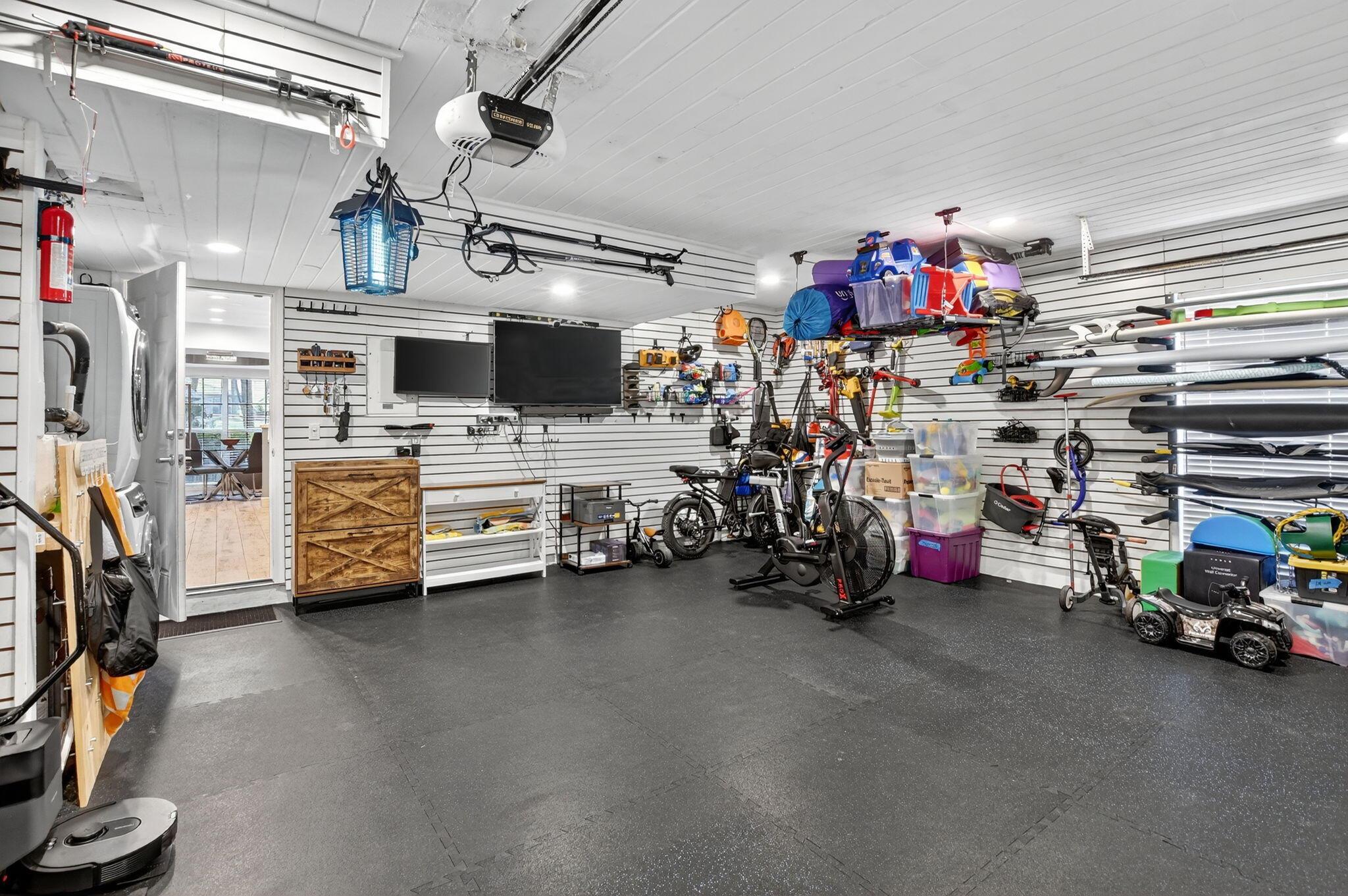 Hillsboro Beach & Yacht V - Residential Lease